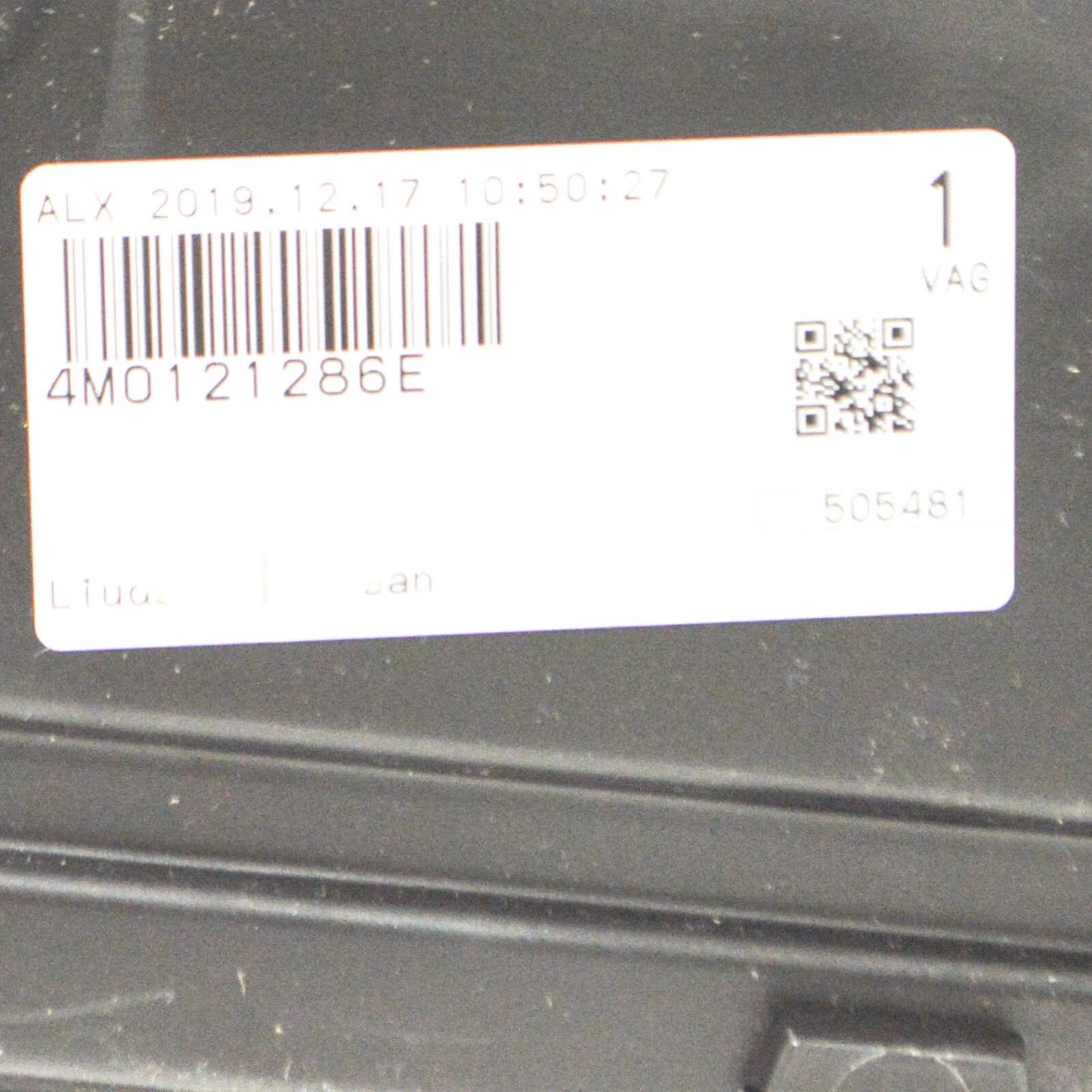 NEW AUDI Q7 4M LOWER RADIATOR SUPPORT AIR DUCT 4M0121286E ORIGINAL