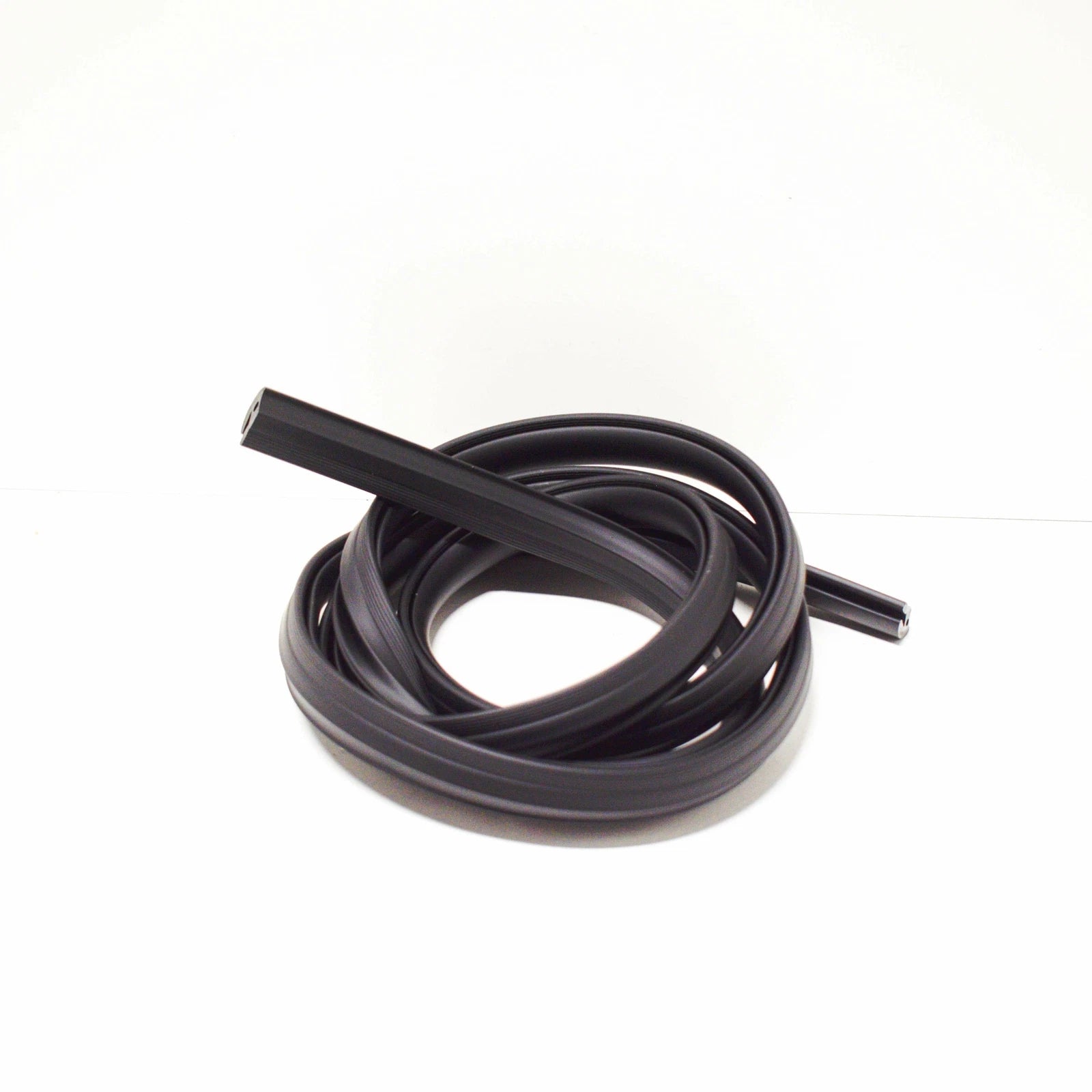 NEW MERCEDES BENZ G W463 REAR FENDER WIDENING SEAL A4638890998 ORIGINAL