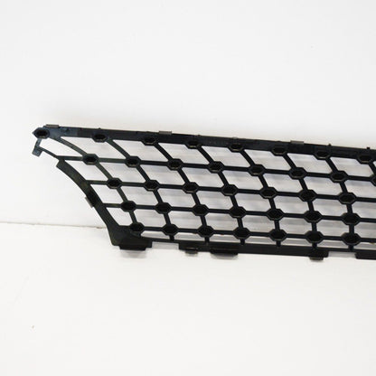 NEW MERCEDES-BENZ C-CLASS W205 FRONT RIGHT GRILLE A2058882060 ORIGINAL