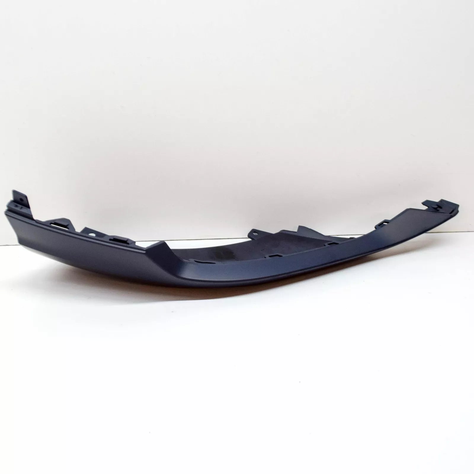 NEW AUDI Q7 4M FRONT BUMPER RIGHT SPOILER 4M0807062EGRU