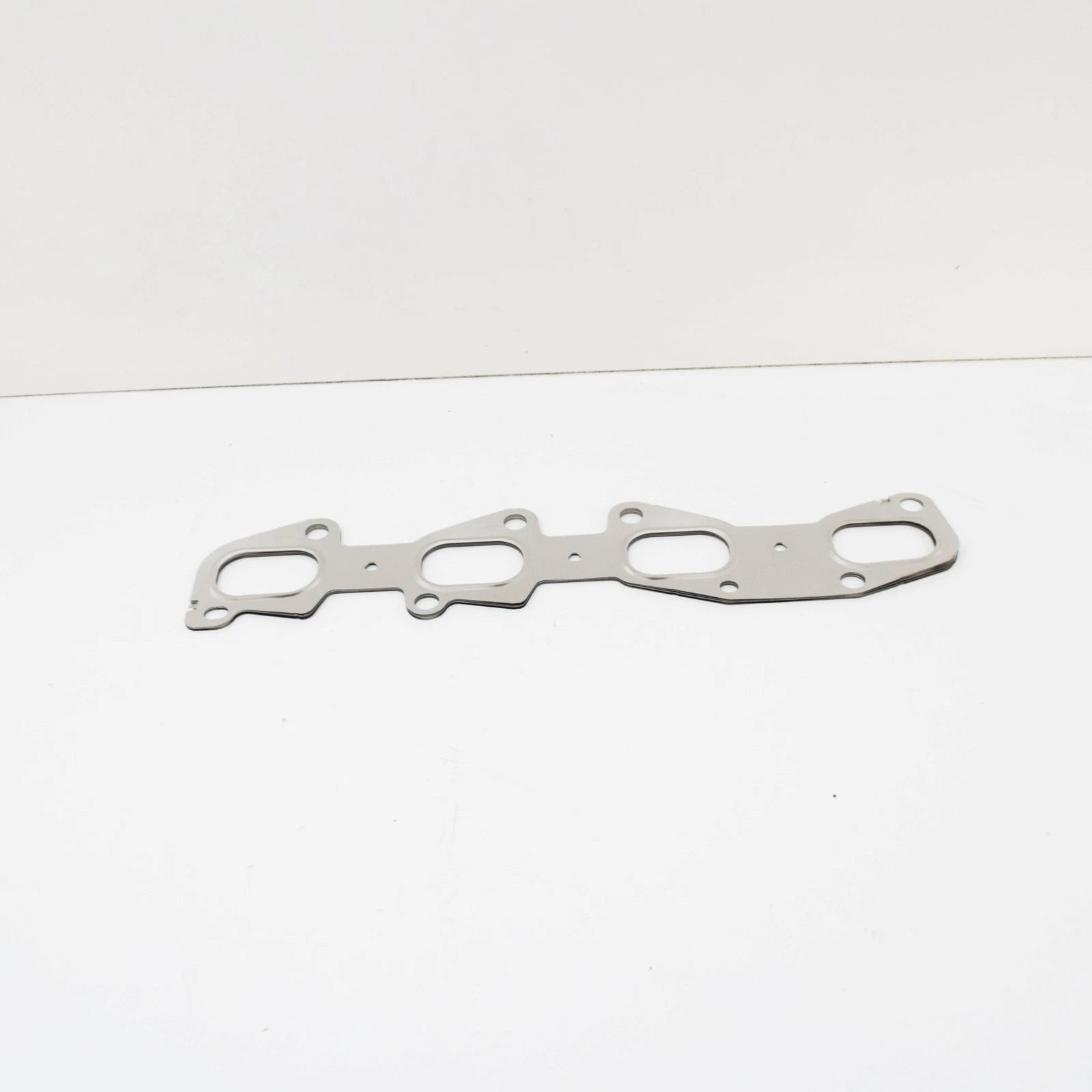 NEW MERCEDES-BENZ E W212 EXHAUST MANIFOLD GASKET A6511421880 ORIGINAL