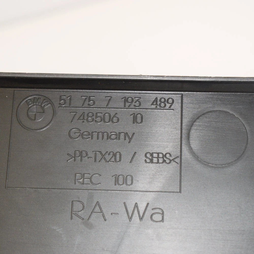 NEW BMW 5 F07 REAR LEFT FUEL TANK COVER 51757193489 7193489 ORIGINAL