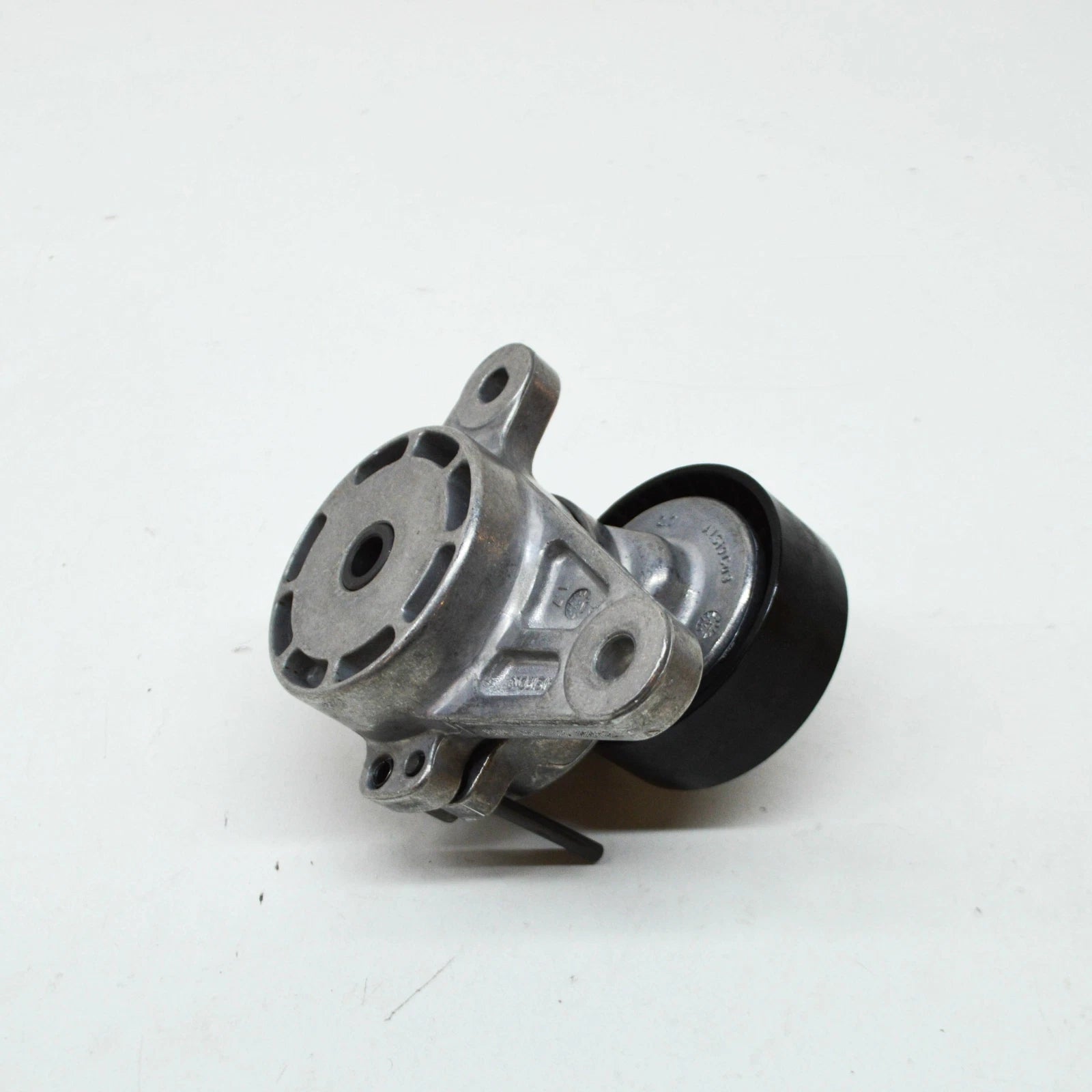 NEW VOLKSWAGEN PASSAT B8 ENGINE V-RIBBED BELT TENSIONER 04L903315G