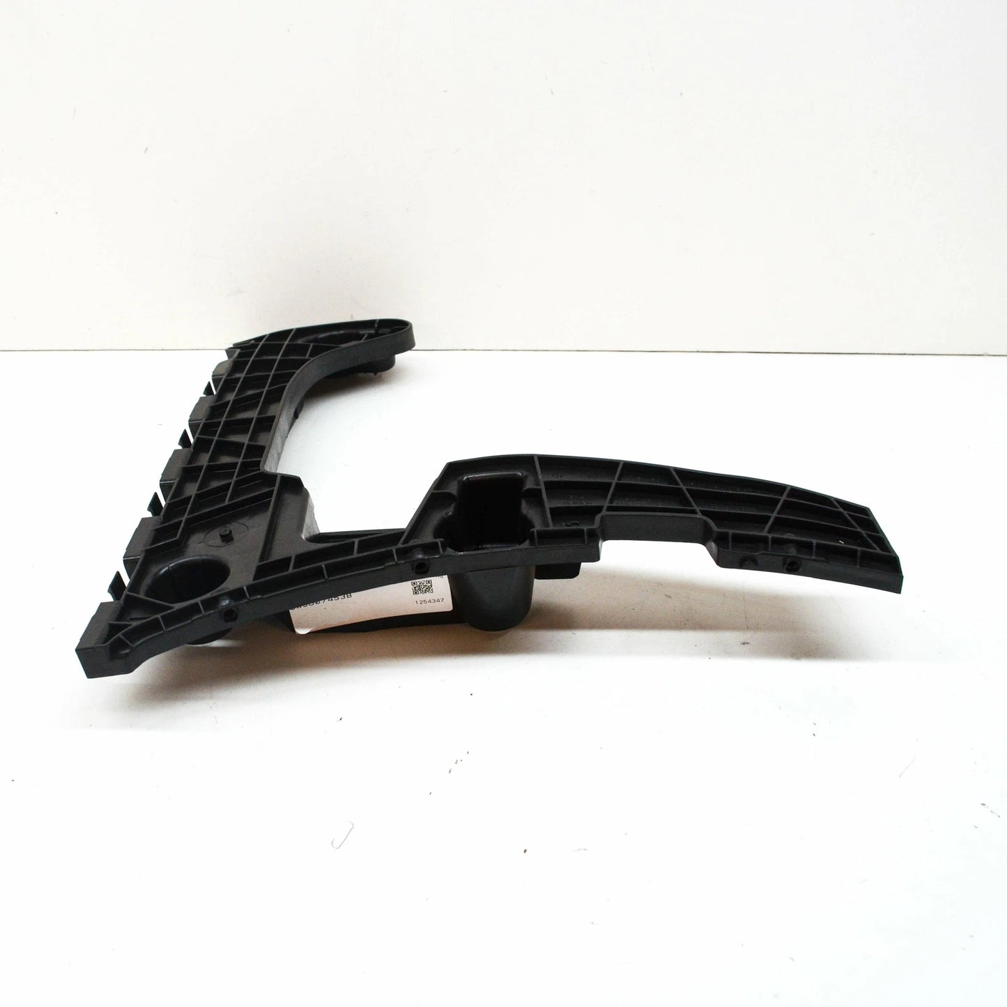 NEW AUDI RS4 AVANT B9 REAR LEFT BUMPER BRACKET 8W9807453B