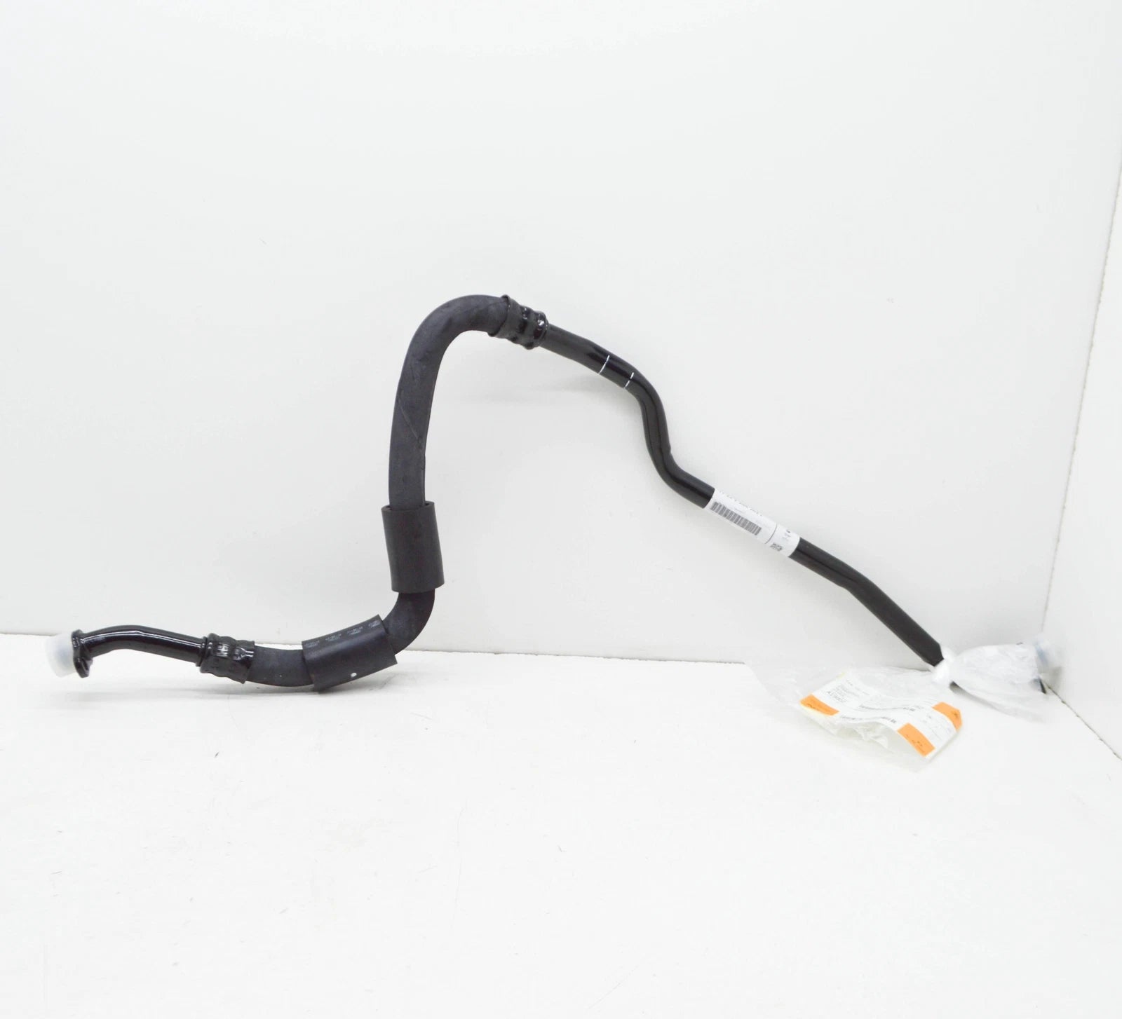 NEW BMW M5 F10 ENGINE OIL COOLER RETURN PIPE 2284262 17222284262 ORIGINAL