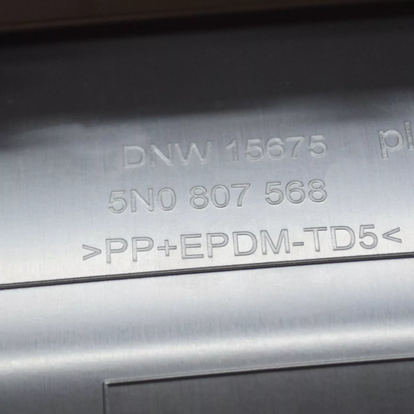 NEW VW TIGUAN MK1 R-LINE REAR BUMPER LOWER SPOILER 5N08075682Z0 ORIGINAL