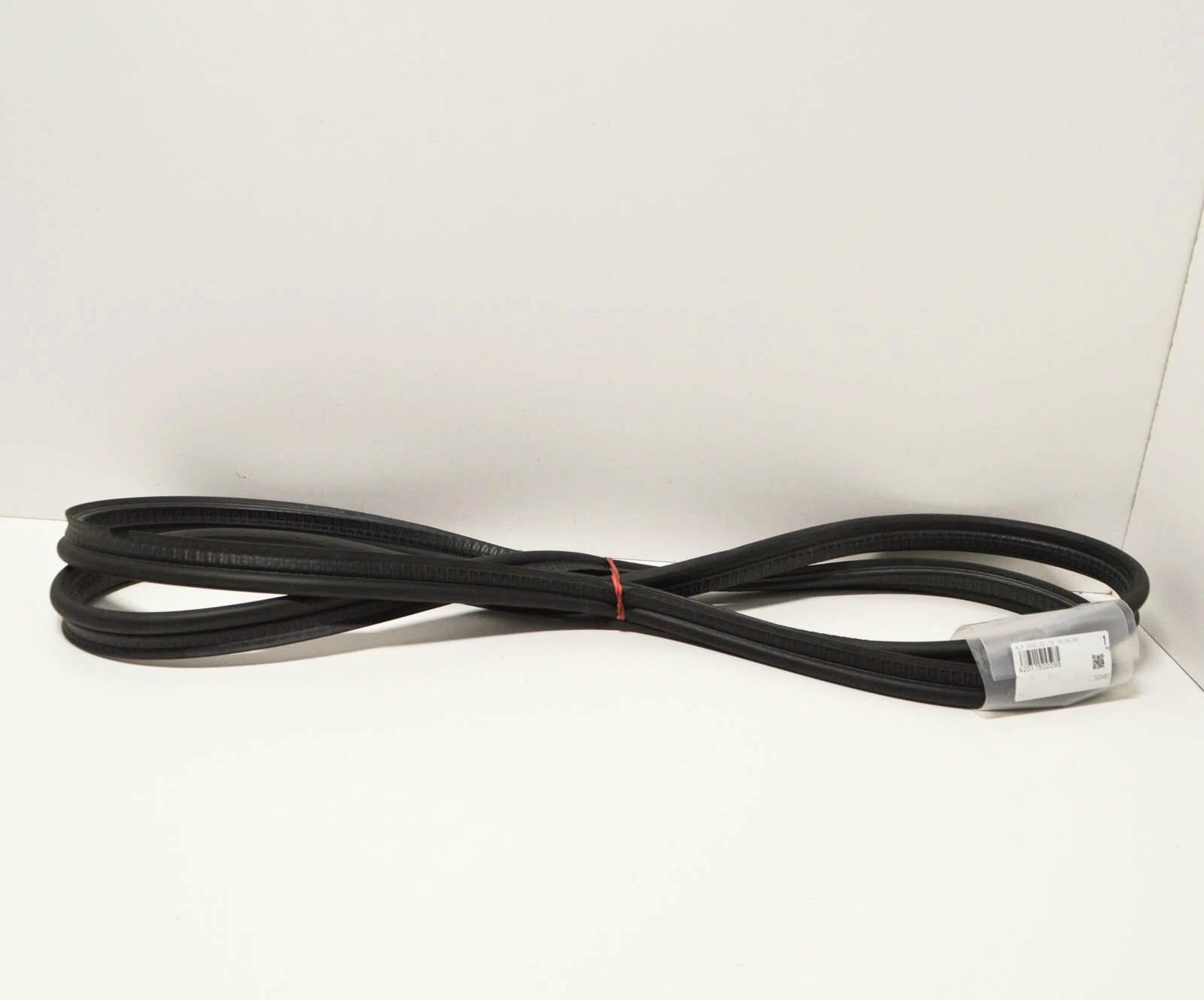 NEW MERCEDES-BENZ 190 W201 REAR TRUNK LID SEAL RUBBER A2017500098