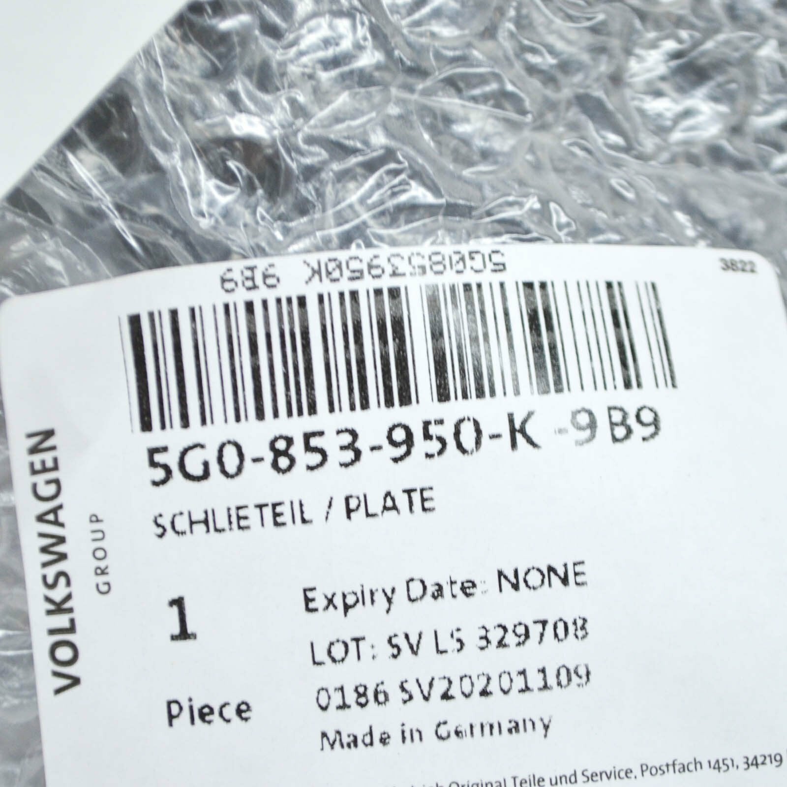 NEW VW GOLF MK7 GTI FRONT LOWER GRILLE END PLATE RIGHT 5G0853950K9B9 ORIGINAL