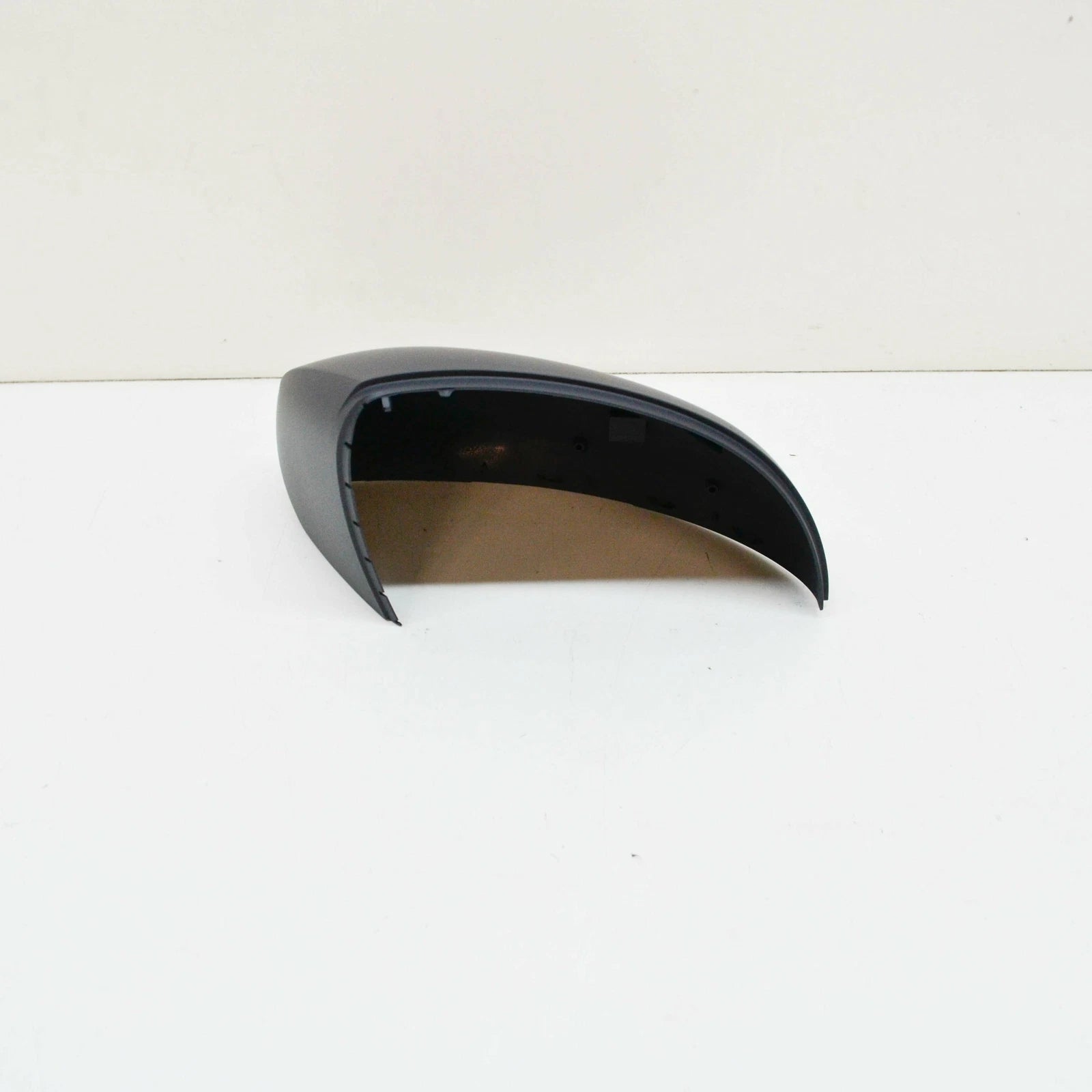 NEW VW TIGUAN AD1 FRONT RIGHT DOOR MIRROR CAP COVER 5N0857538GRU