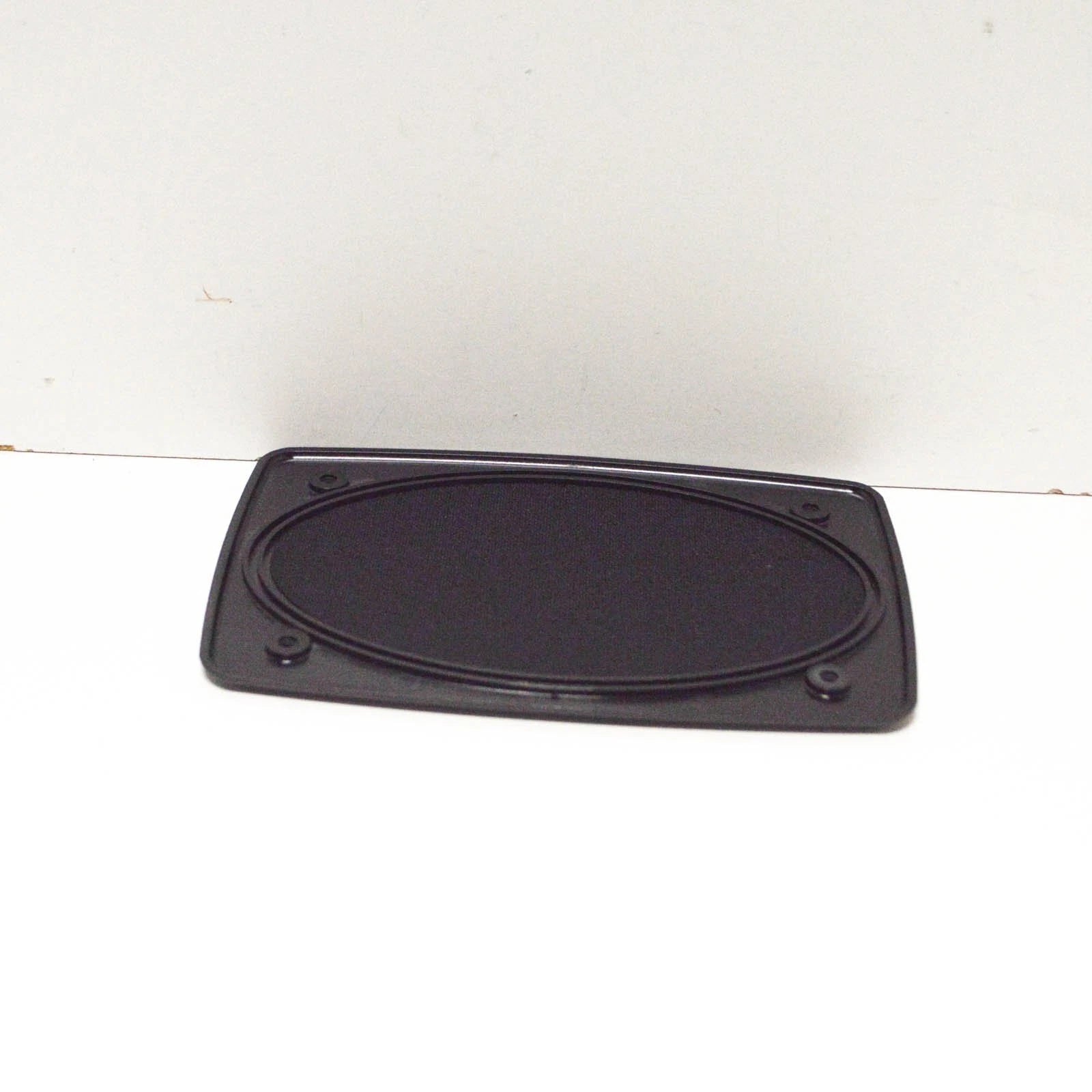 NEW BMW 6 E24 STEREO SYSTEM LOUDSPEAKER COVER 65121367715 1367715 ORIGINAL