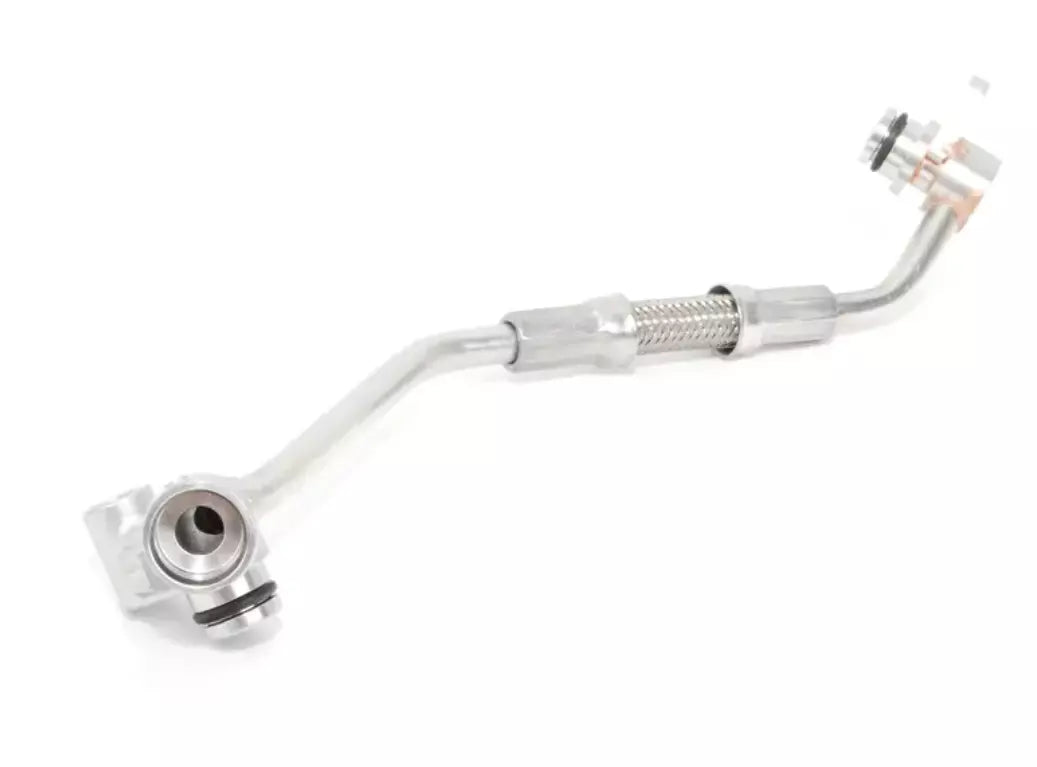 NEW BMW 1 CABRIO E88 OIL FEED LINE 7562798 11427562798 ORIGINAL