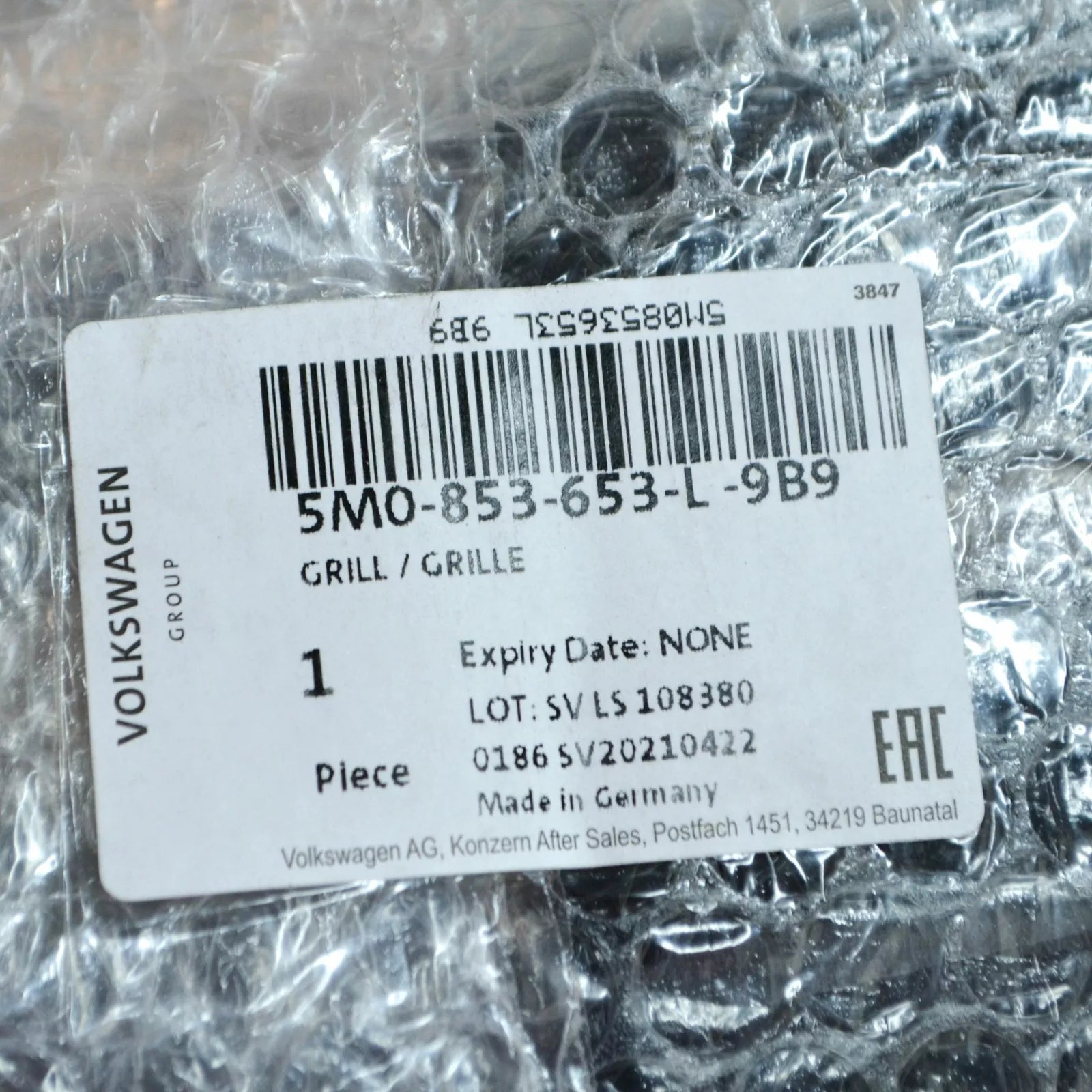 NEW VOLKSWAGEN GOLF PLUS FRONT RADIATOR GRILLE 5M0853653L9B9 2013