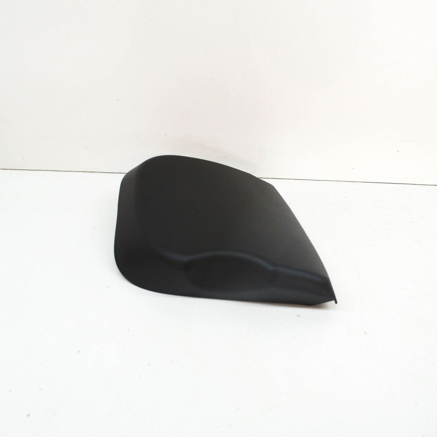 NEW AUDI Q7 4L TAIL LIGHT REAR COVER CAP RIGHT 4L0945426 ORIGINAL