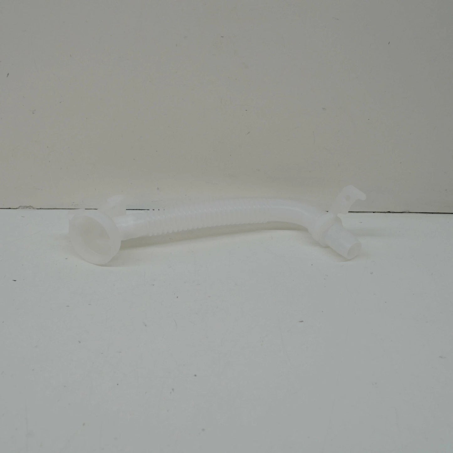 NEW VW POLO AW WINDHIELD WASHER RESERVOIR TANK FILLER NECK 2G0955463C ORIGINAL