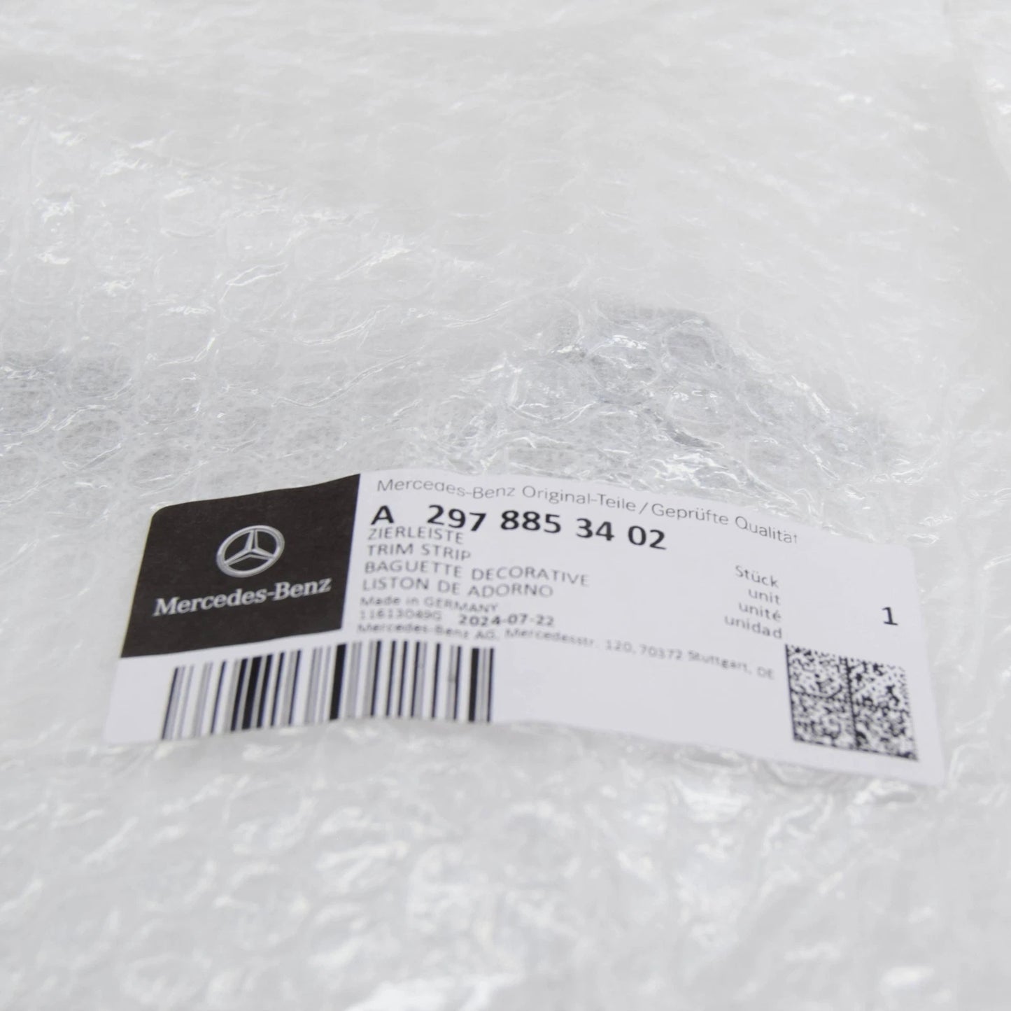 NEW MERCEDES-BENZ EQS V297 FRONT RIGHT BUMPER TRIM STRIP A2978853402 ORIGINAL