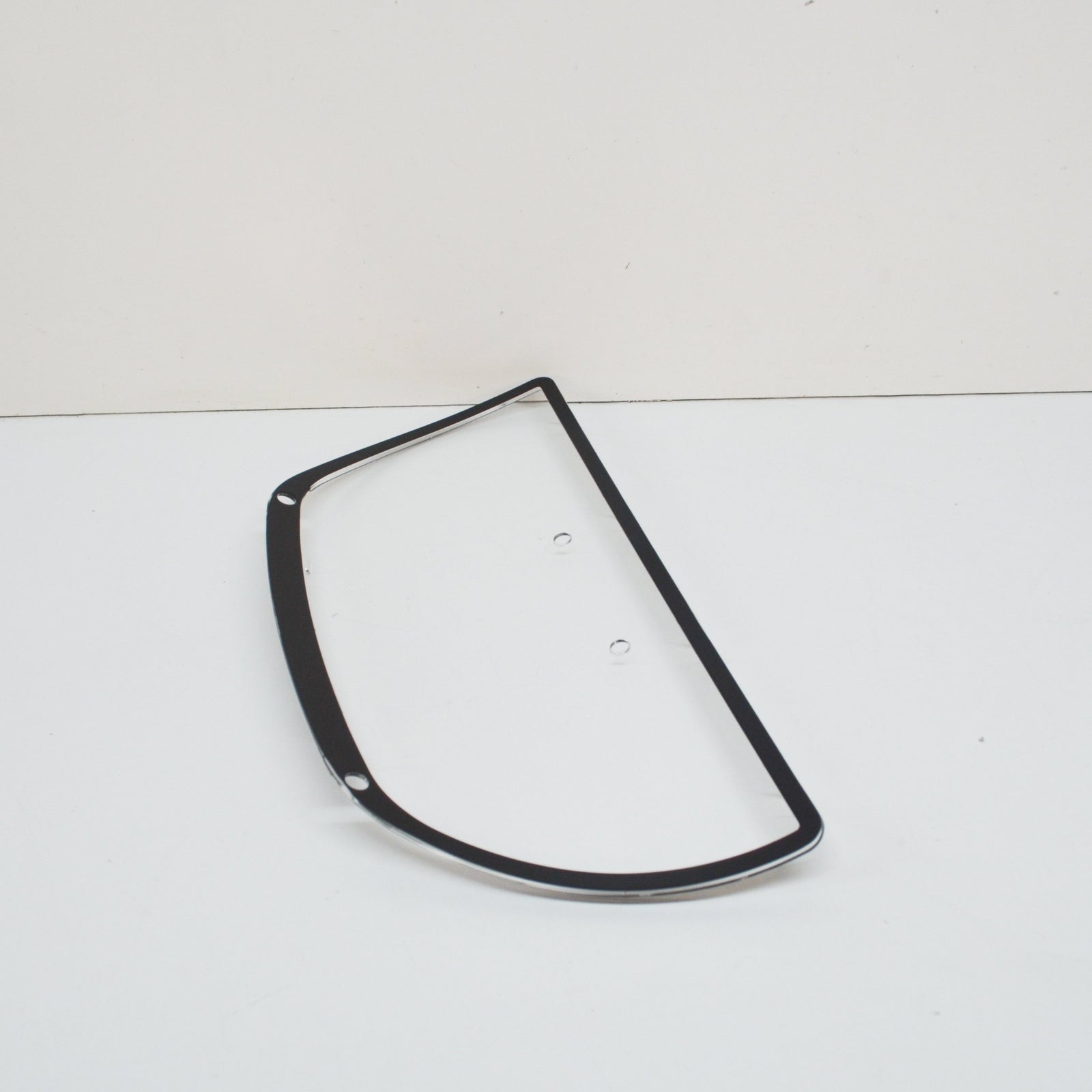 NEW MERCEDES-BENZ VITO W638 INSTRUMENT CLUSTER FACING A0005423358 ORIGINAL