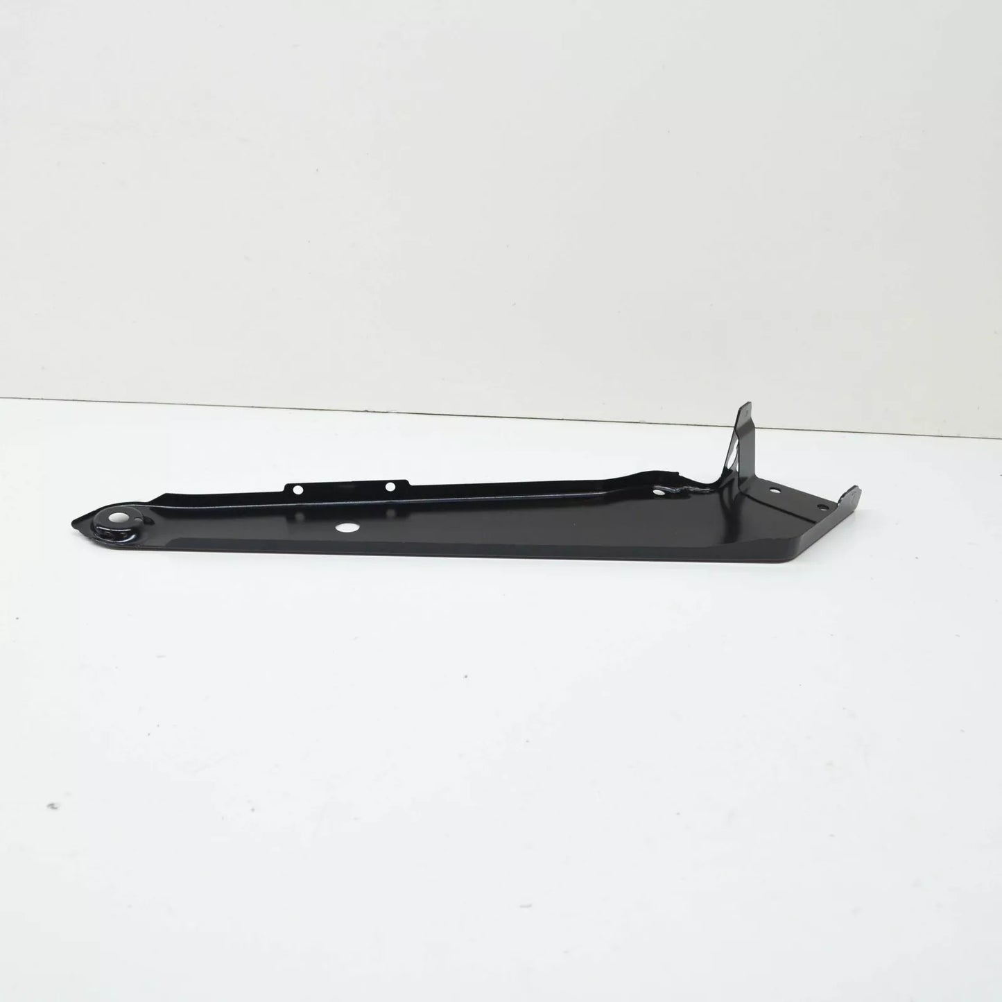 NEW VW PASSAT B8 FRONT PANEL LOCK CARRIER LEFT UPPER BRACE 3G0806929 ORIGINAL