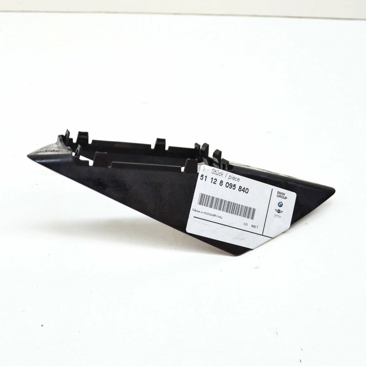 NEW BMW 7 G11 M REAR BUMPER LEFT ABSORBER FUNNEL 51128095840 ORIGINAL