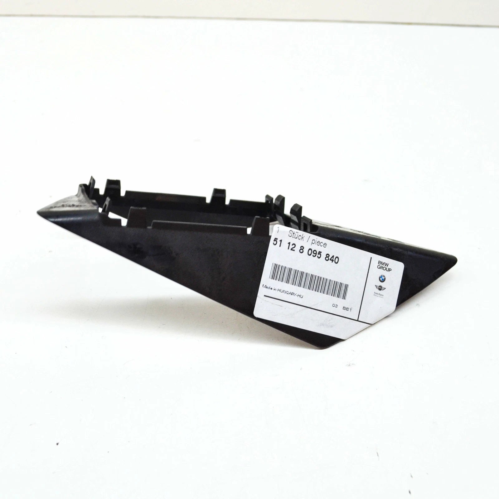 NEW BMW 7 G11 M REAR BUMPER LEFT ABSORBER FUNNEL 51128095840 ORIGINAL