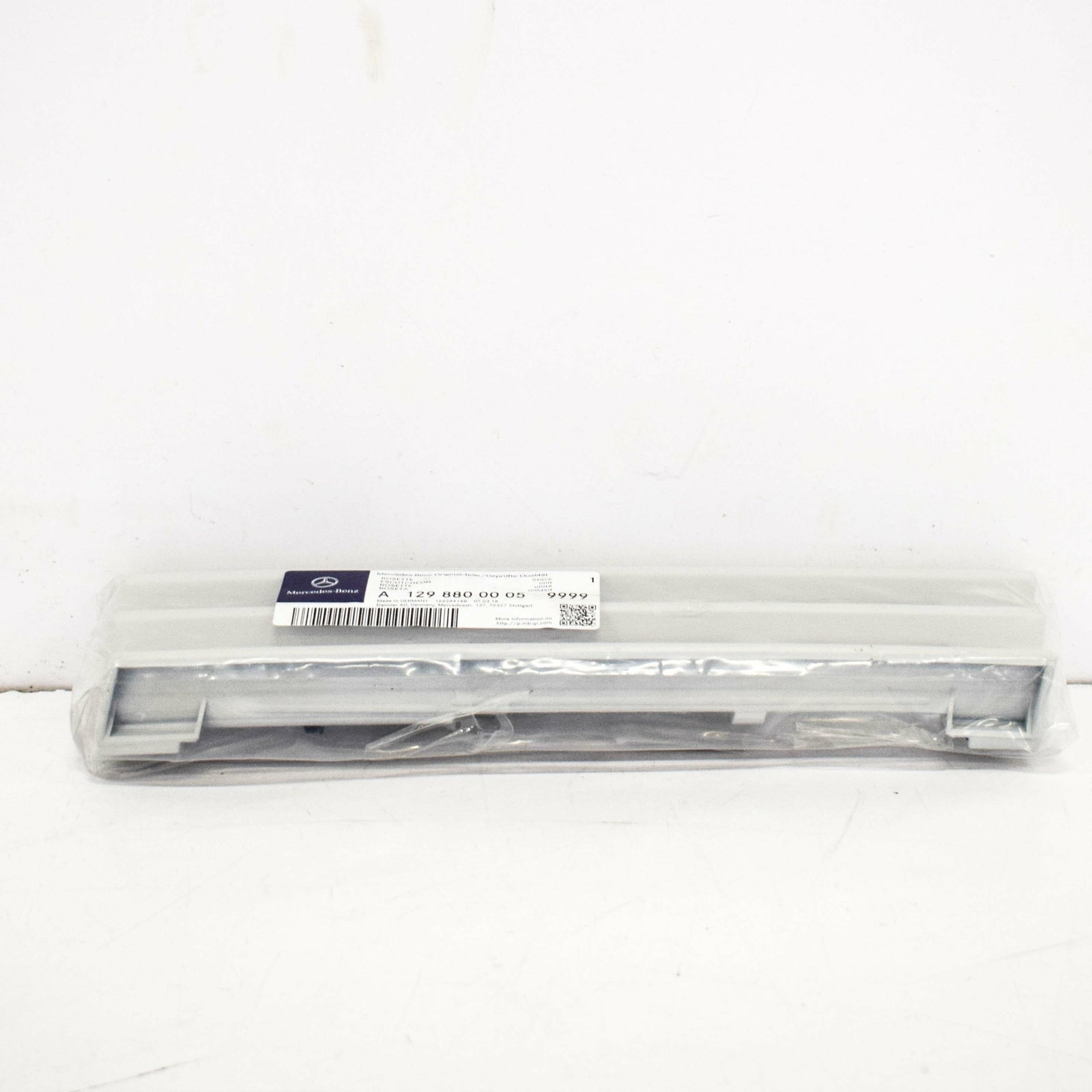 NEW MB SL R129 TOW HOOK COVER FRONT EYE HOLE TRIM A12988000059999 ORIGINAL