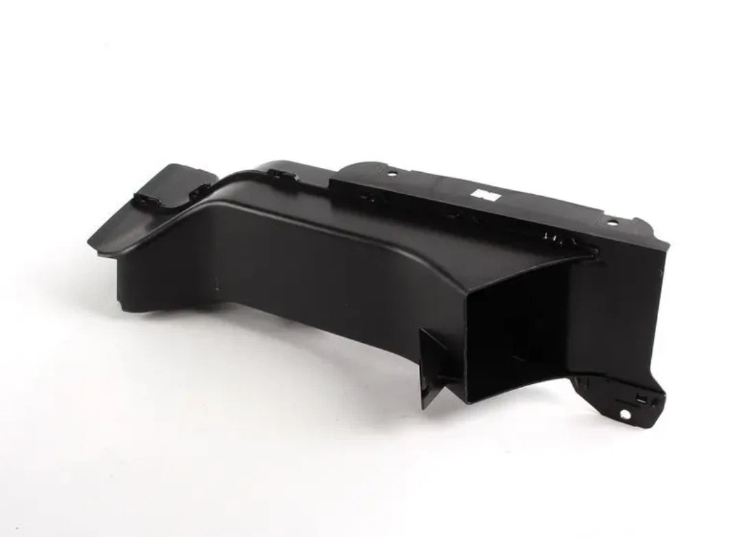 NEW BMW 7 E65, E66 FRONT BUMPER RIGHT AIR DUCT 51757153784 7153784 ORIGINAL