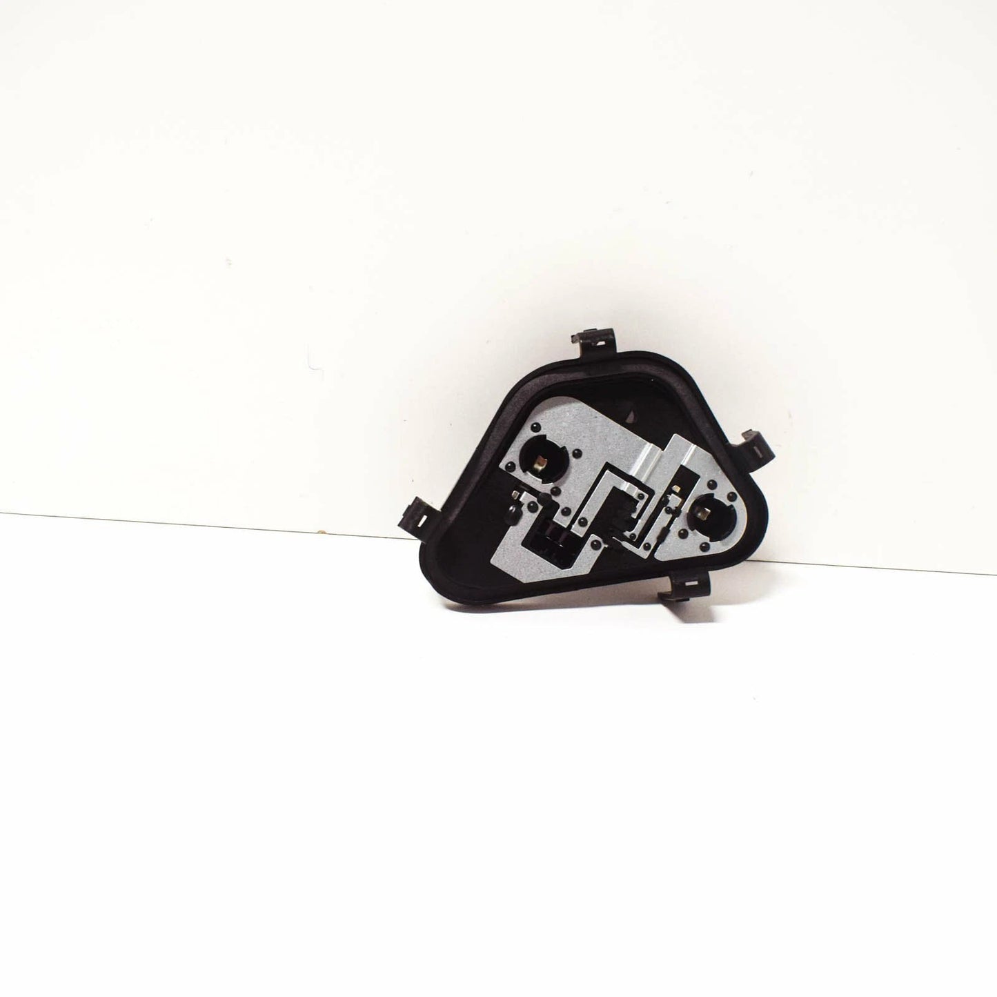 NEW BMW 3 F30 REAR RIGHT TAILLIGHT BULB HOLDER 63217313044 7313044 ORIGINAL