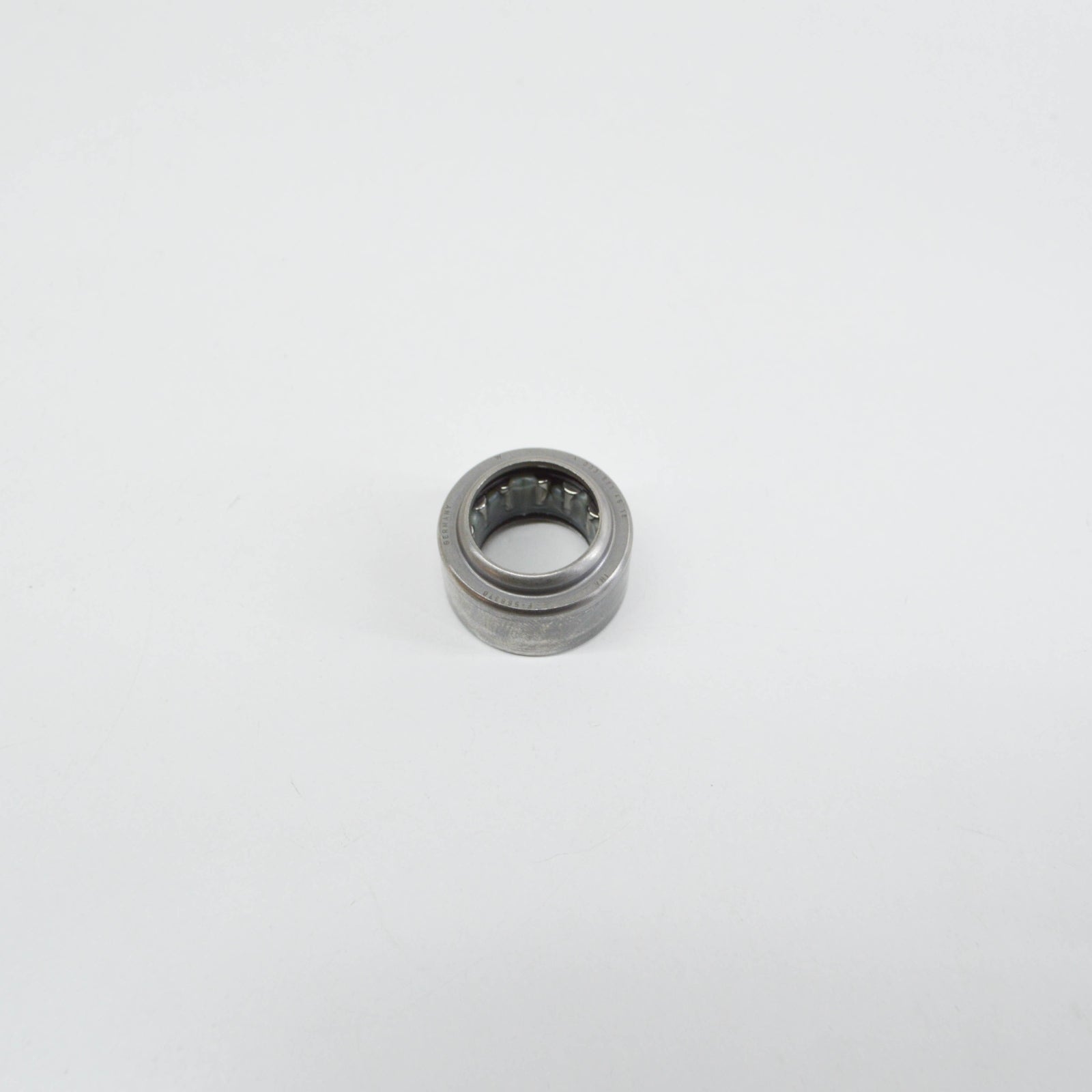 NEW MERCEDES-BENZ A W177 CRANKSHAFT NEEDLE BEARING A0039814618 ORIGINAL