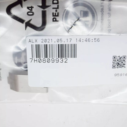 NEW VW TRANSPORTER T5 FUEL FILLER FLAP LEAF SPRING 7H0809932 ORIGINAL