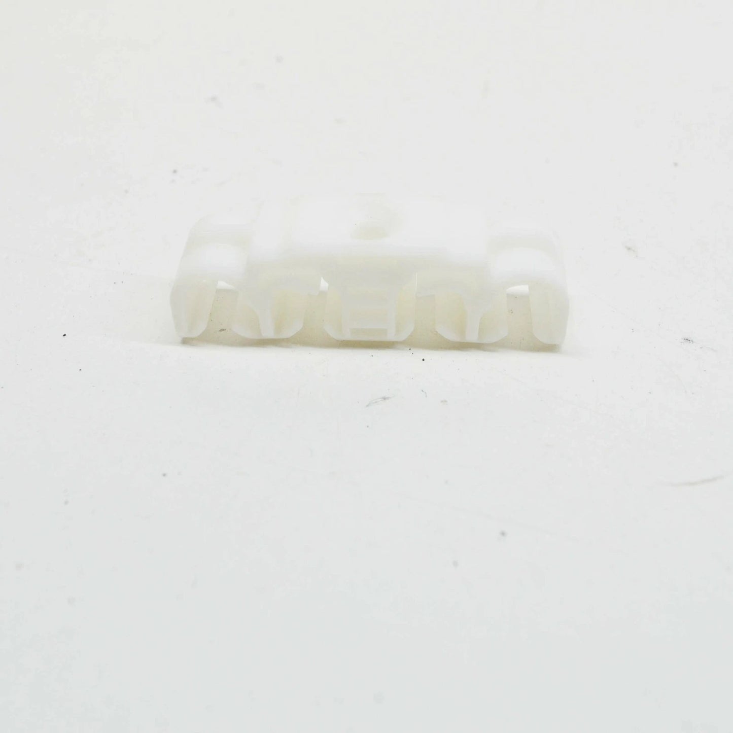 NEW AUDI A1 MK1 FUEL LINE CLIP 1H0201449