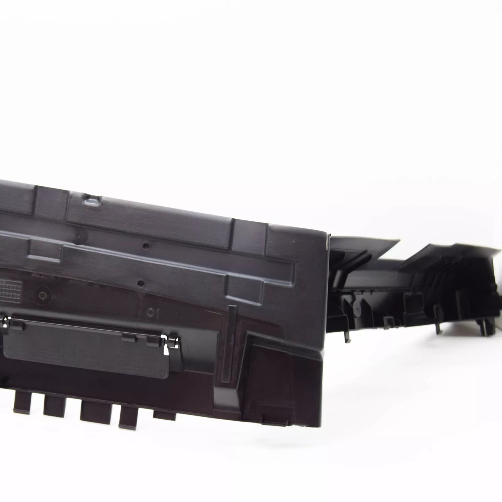 NEW MERCEDES-BENZ GLA H247 RADIATOR AIR DUCT SEGMENT A2475051100 ORIGINAL