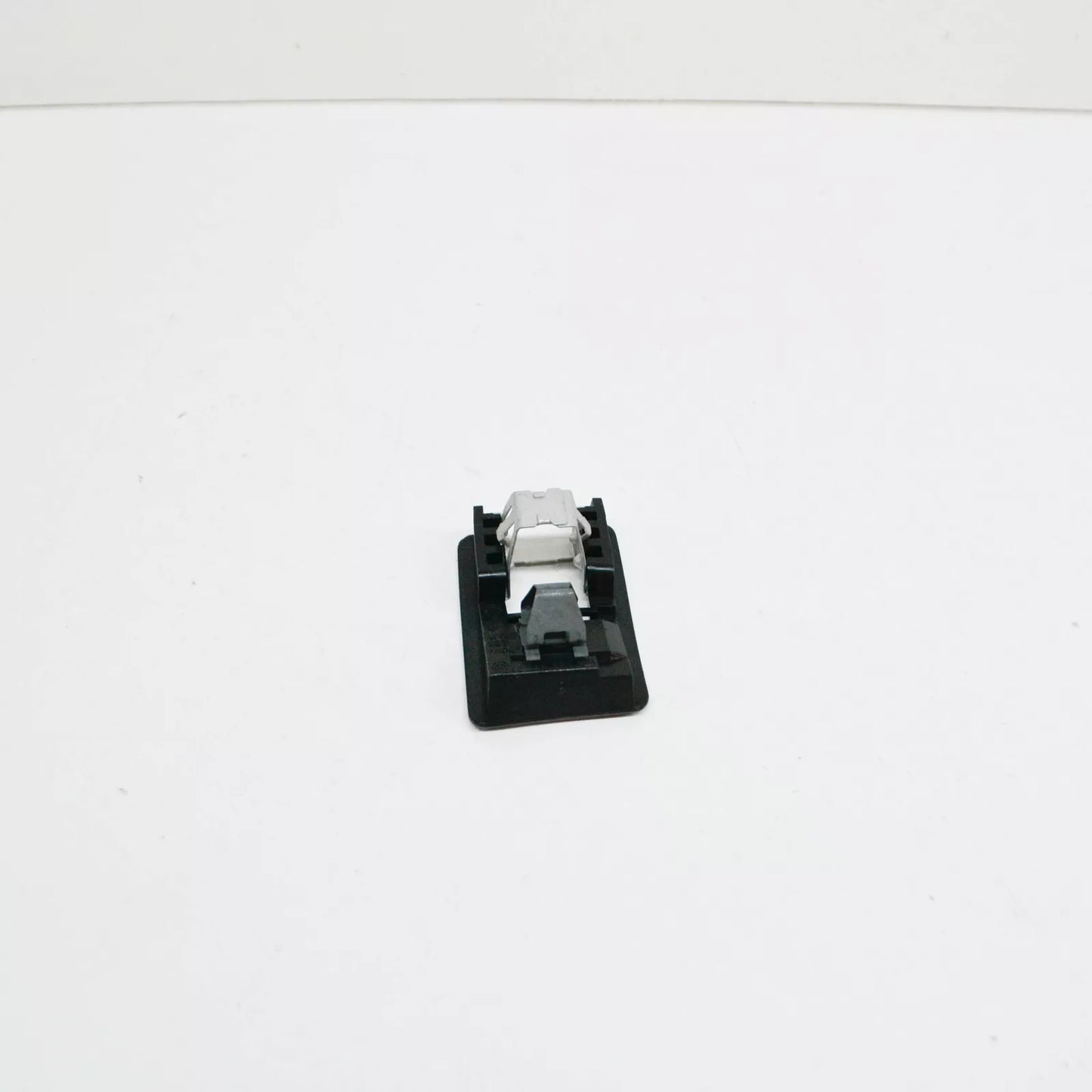 NEW VW TIGUAN 5N LEFT SUN VISOR BRACKET 1K0858773F ORIGINAL