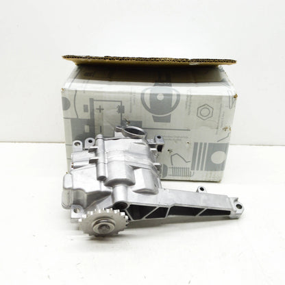 NEW MERCEDES-BENZ CLK CABRIO A209 ENGINE OIL PUMP A6421802000 ORIGINAL