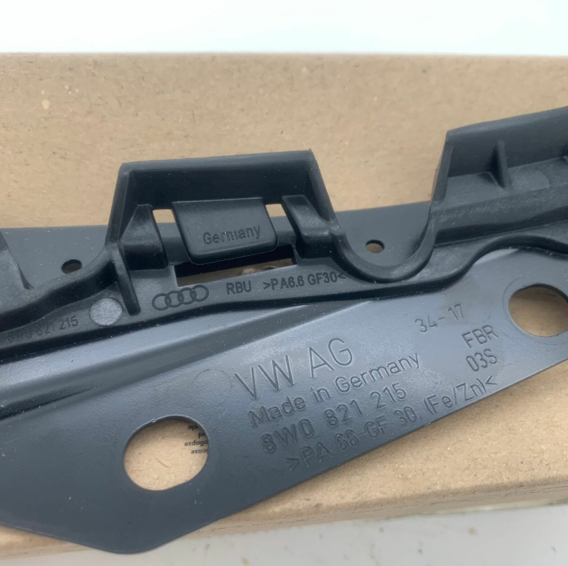 NEW AUDI A4 AVANT B9 FRONT LEFT FENDER MOUNT ADAPTER 8W0821215 ORIGINAL