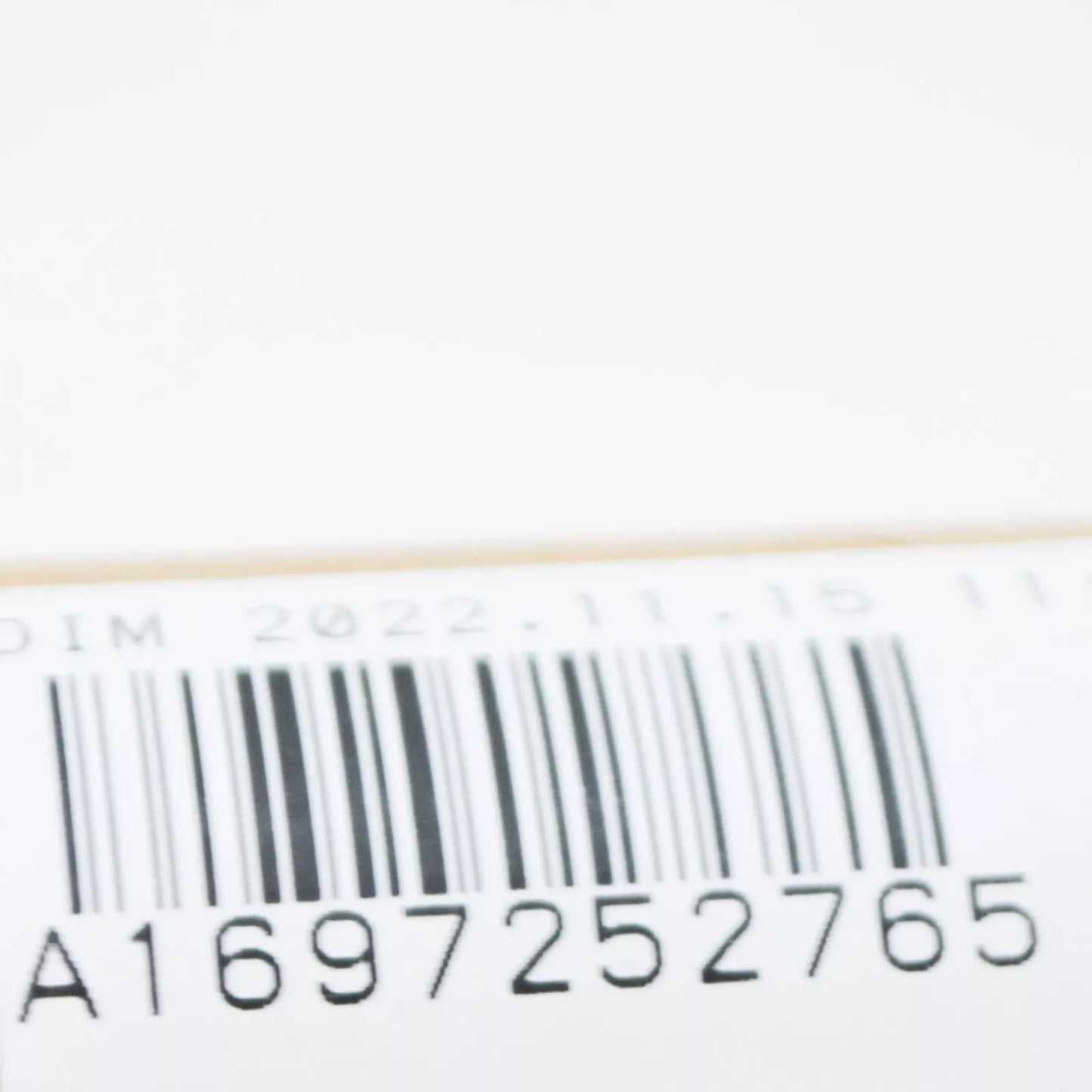 NEW MERCEDES-BENZ A W169 FRONT LEFT DOOR WINDOW SEALING RAIL A1697252765