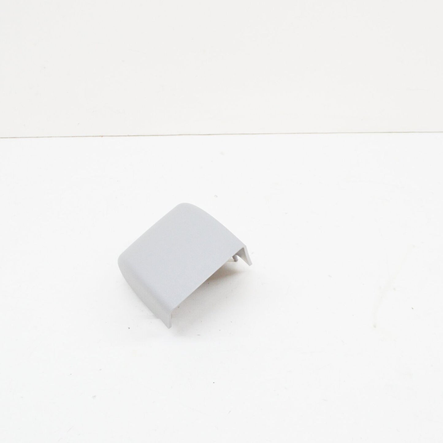 NEW MERCEDES-BENZ VITO W639 D-PILLAR RIGHT COVER A63963100087D43 ORIGINAL