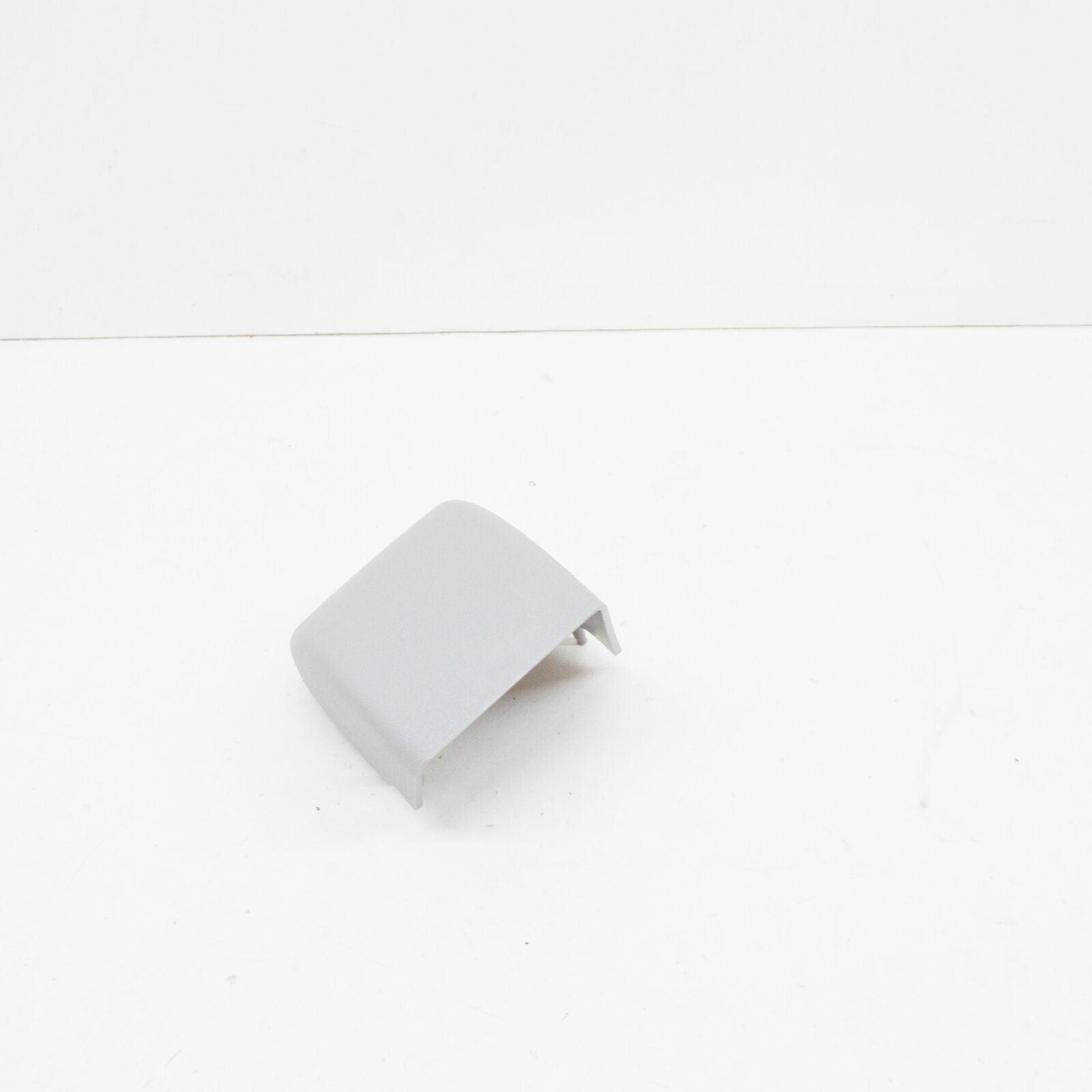 NEW MERCEDES-BENZ VITO W639 D-PILLAR RIGHT COVER A63963100087D43 ORIGINAL