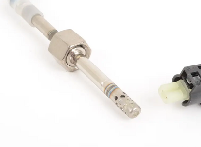 NEW MB E W211 CATALYTIC CONVERTER TEMPERATURE SENSOR A0071536328 ORIGINAL