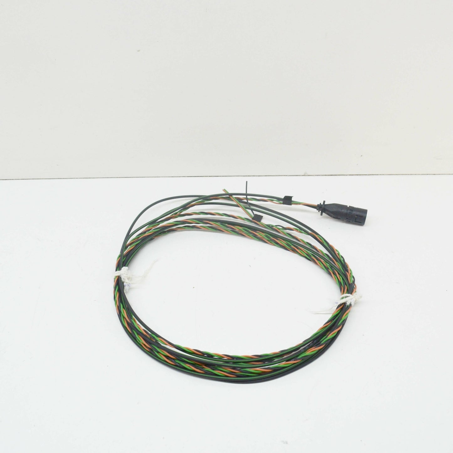 NEW AUDI A3 8V GLOW PLUG RD. CONNECTOR SLEEVE HOUSING 04L971785C ORIGINAL