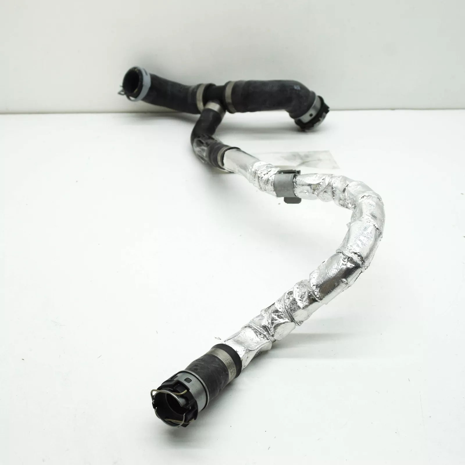 NEW MERCEDES-BENZ A W177 RIGHT SIDE WATER RADIATOR HOSE A1775011701 ORIGINAL