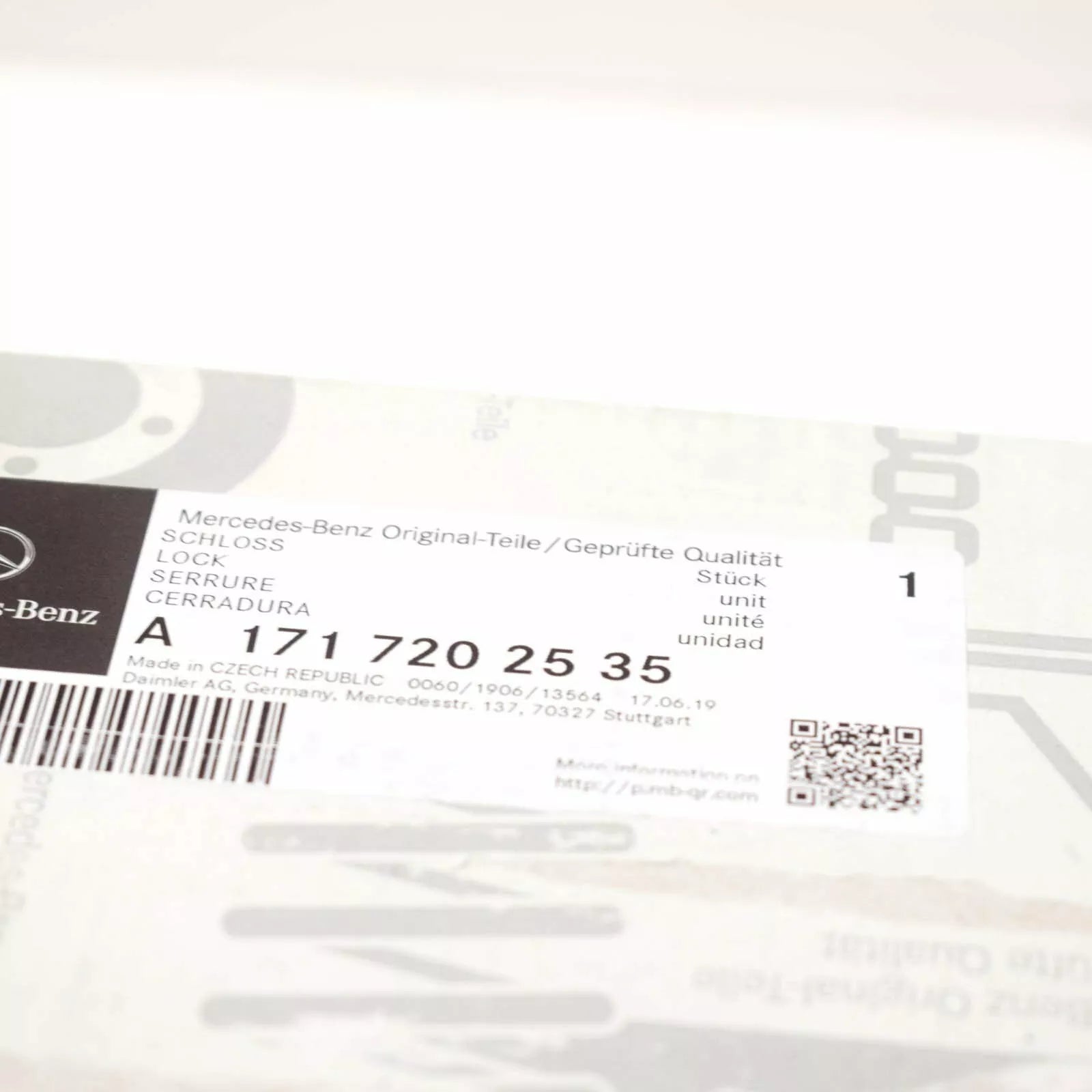 NEW MERCEDES-BENZ SLK R171 FRONT LEFT DOOR LOCK LHD A1717202535