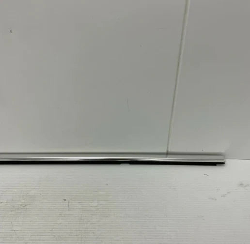 NEW VW TIGUAN AD OUTER REAR RIGHT WINDOW SLOT SEAL 5NA839476CVNH