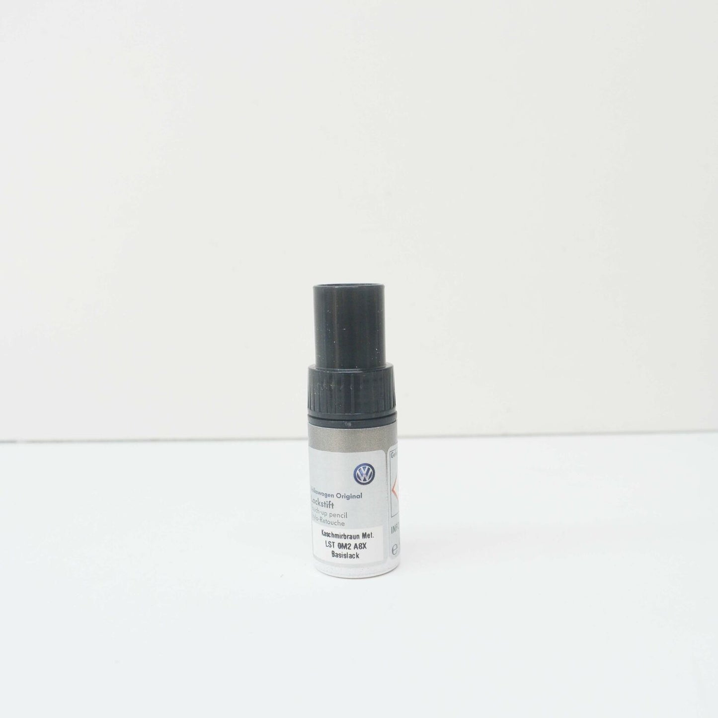 NEW AUDI/WV TOUCH-UP METALLIC BASE AND CLEAR VARNISH LST0M2A8X 2016 ORIGINAL