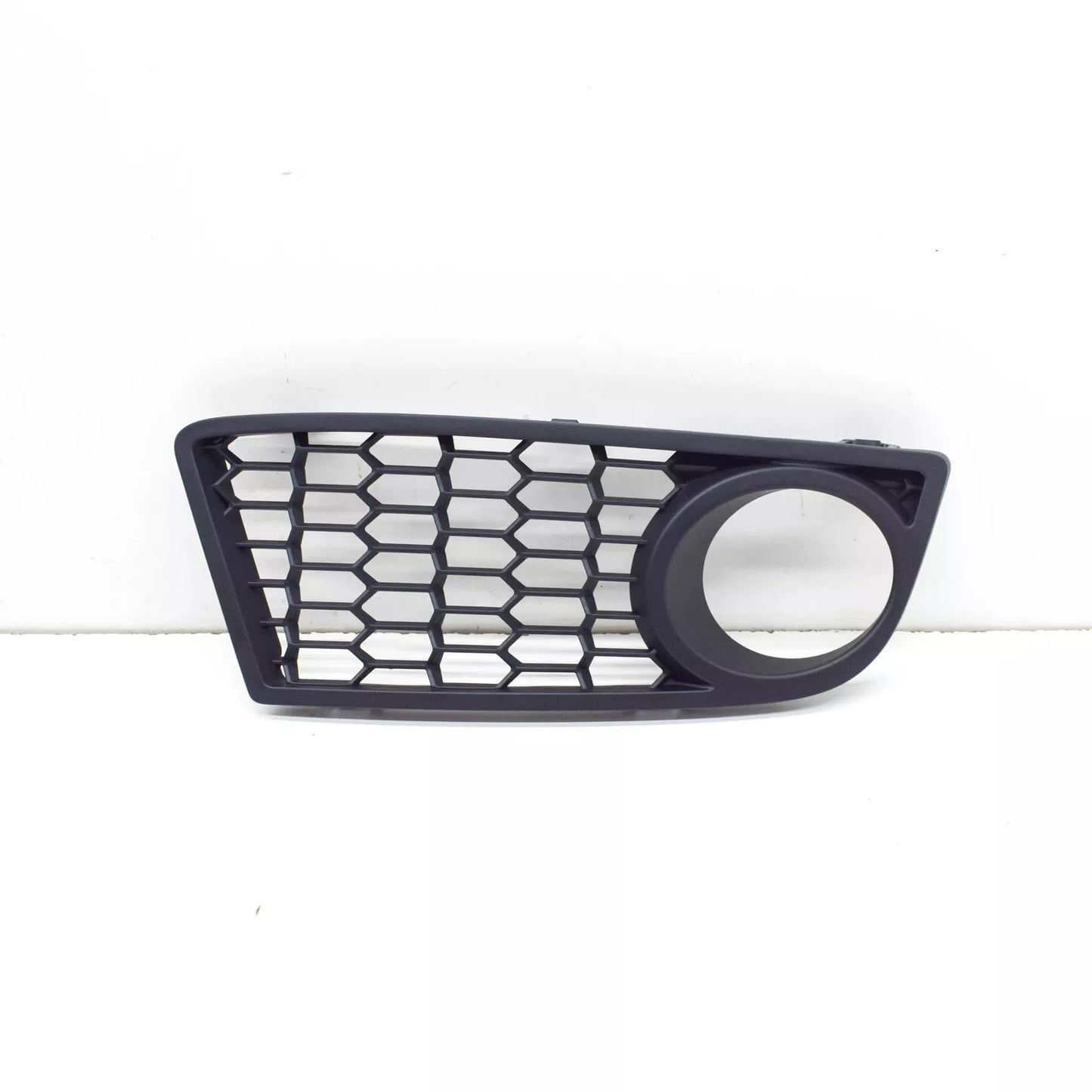 NEW BMW 1 F20 RIGHT FOG LIGHT GRILLE M SPORT 51118048968 8048968 2014 ORIGINAL