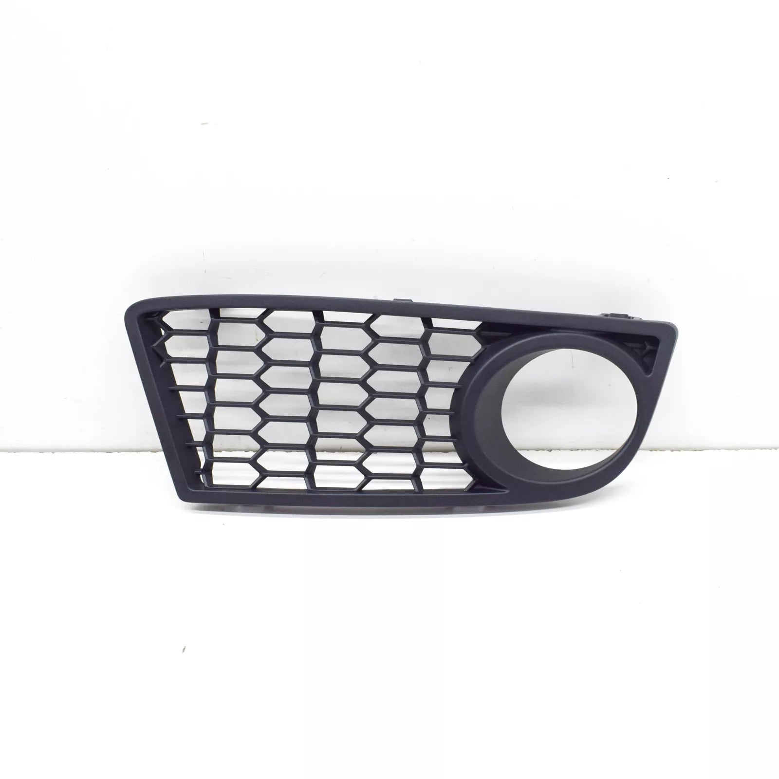 NEW BMW 1 F20 RIGHT FOG LIGHT GRILLE M SPORT 51118048968 8048968 2014 ORIGINAL