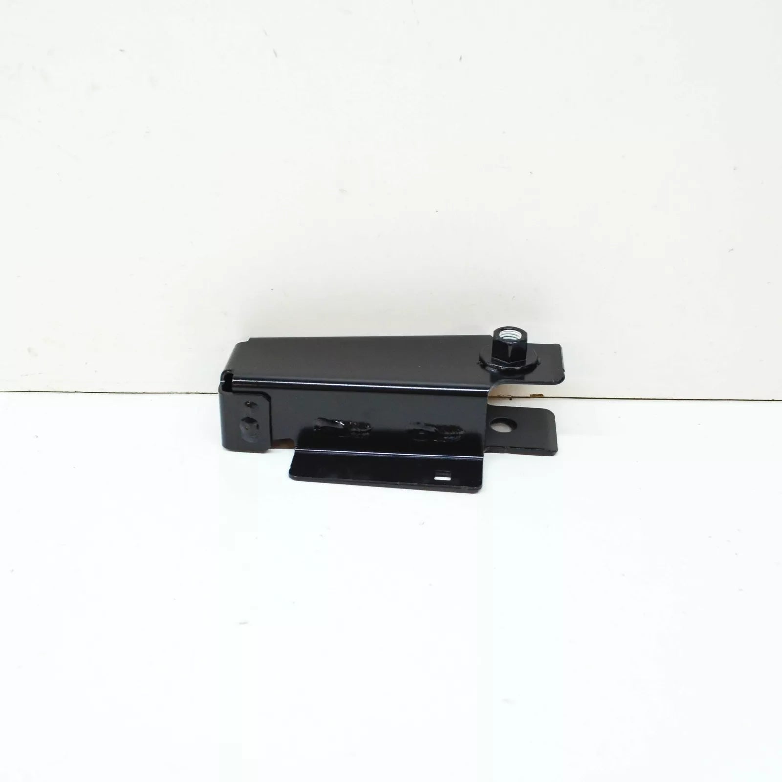 NEW VW CRAFTER SY SZ FRONT BUMPER LEFT IMPACT BAR BRACKET 7C0807953A