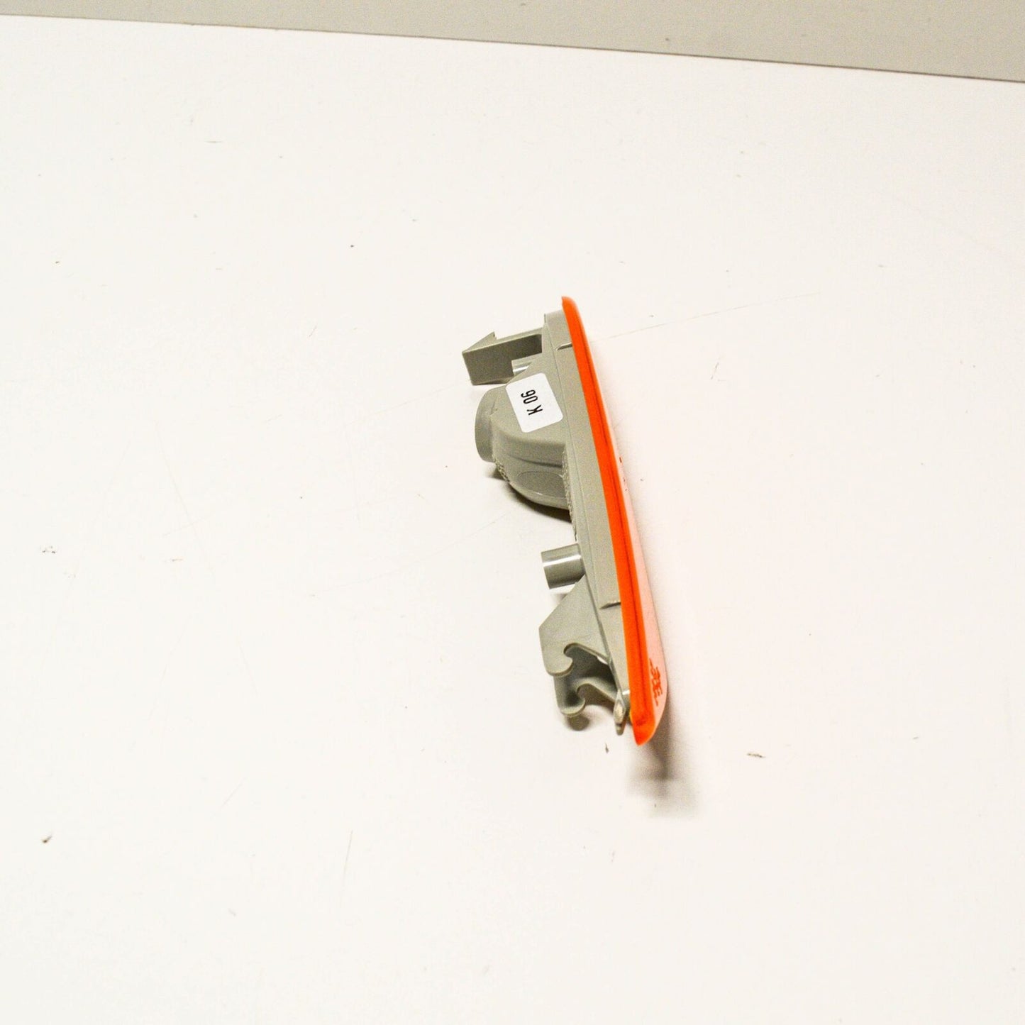 NEW MERCEDES-BENZ S-CLASS W221 FRONT RIGHT TURN INDICATOR A2218200221 ORIGINAL