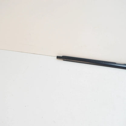 NEW BMW 3 E90 REAR RIGHT DOOR WINDOW OUTER WELL STRIP 51357220190 ORIGINAL
