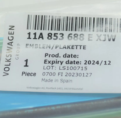 NEW VOLKSWAGEN ID.4 E21 FRONT RIGHT WING BADGE LOGO 11A853688EXJW ORIGINAL