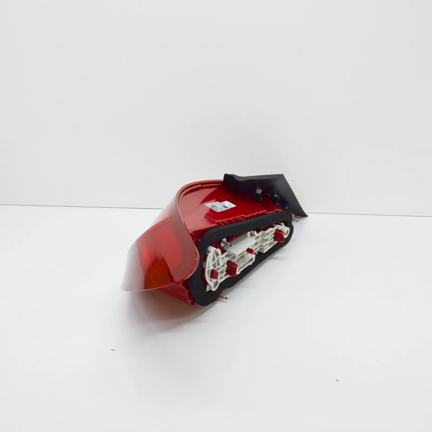 NEW MERCEDES-BENZ CLA COUPE C117 REAR RIGHT TAILLIGHT A1179069800 ORIGINAL