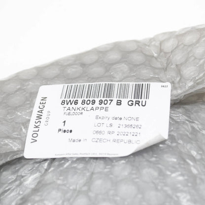 NEW AUDI A5 SPORTBACK F5 FUEL FILLER DOOR 8W6809907B GRU 8W6809907BGRU ORIGINAL